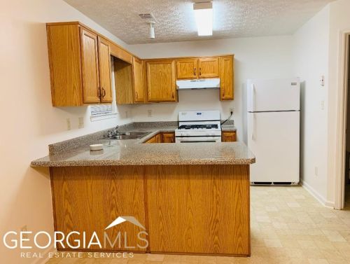 3030 Fields Dr, Lithonia GA  30038-2088 exterior