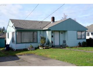 1221 Folsom Ct, Coquille, OR 97423-1430