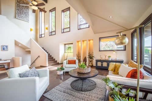 1705 Pili Aloha Pl, Honolulu, HI 96819-1770