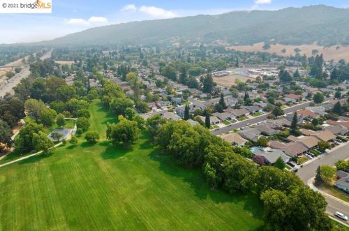 4293 Muirwood Dr, Pleasanton, CA 94588-4375