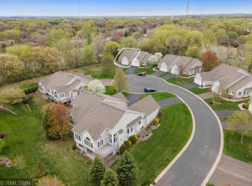 4211 Bristol Run, Saint Paul MN  55126-1410 exterior