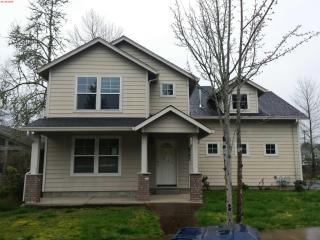 6792 Aster St, Springfield OR  97478-7079 exterior