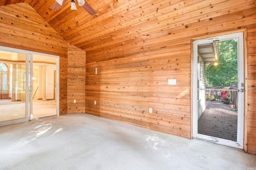 55384 Falling Water Dr, Elkhart IN  46514-0074 exterior