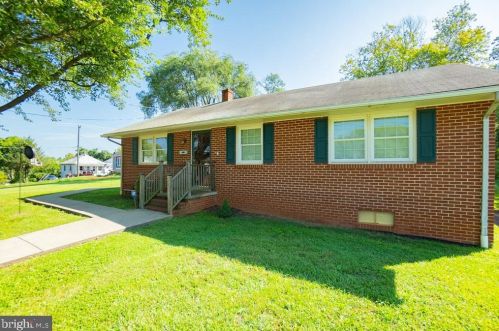265 Montevista Ave, Madison Mills, VA 22960-1239
