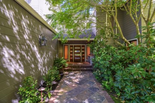 901 Marin Dr, Mill Valley, CA 94941-3921