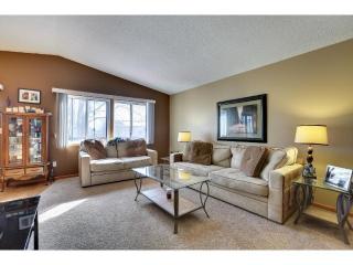 14075 37 Ave, Minneapolis MN  55447-5404 exterior