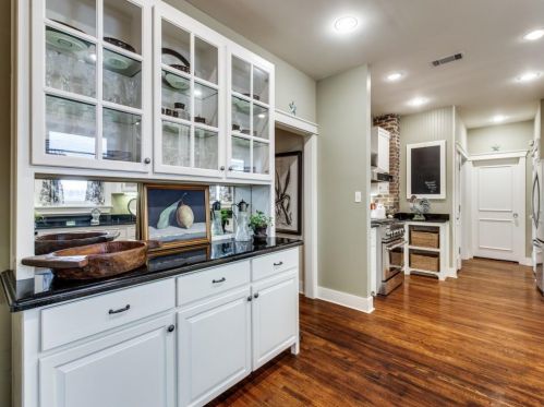 3701 Crestline Rd, Fort Worth TX  76107-3333 exterior