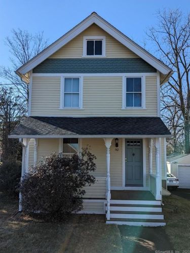 92 Cottage St, East Berlin, CT 06023-1108