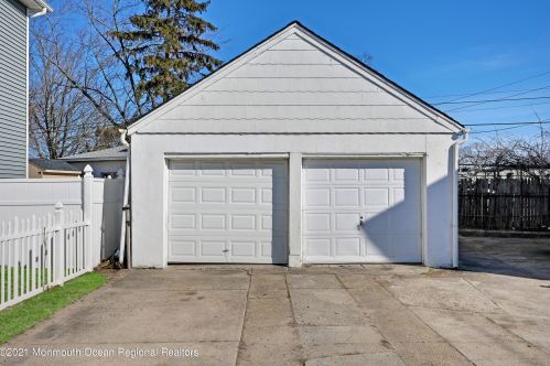 1415 Asbury Ave, Tinton Falls NJ 07712-5701 exterior