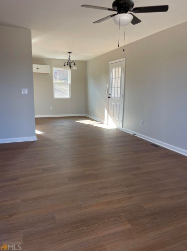 1558 Lake Paradise Rd, Villa Rica, GA 30180-4632