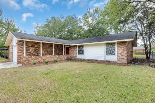 115 Barnesdale Dr, Warner Robins, GA 31093-1416