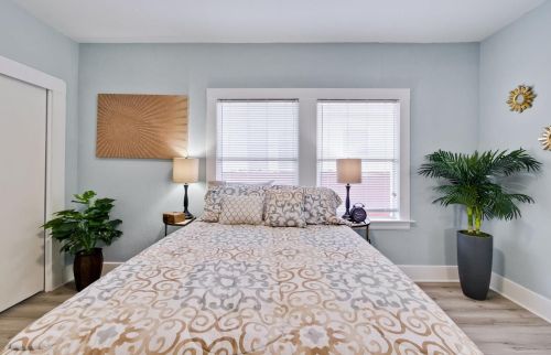 130 Euclid Ave, San Leandro CA  94577-1804 exterior