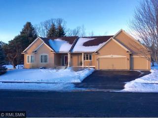 3842 Alexandria Dr, Saint Paul, MN 55129-4905