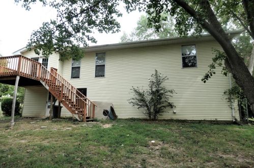 1433 Westchester Dr, Herculaneum, MO 63048-1530