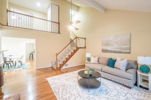 1708 Defoors Walk, Atlanta, GA 30318-3012