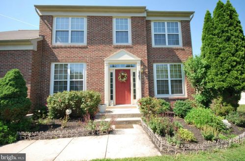 2205 Manor Spring Ter, Silver Spring MD  20906-3227 exterior