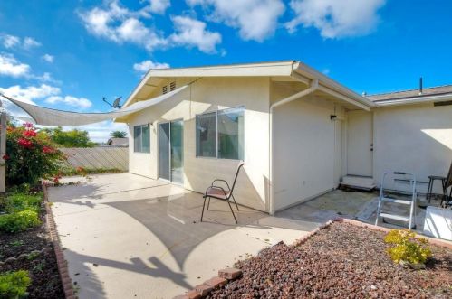 3547 Mira Pacific Dr, Oceanside CA  92056-3933 exterior