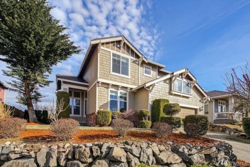 5936 3rd Ct, Seattle, WA 98059-8557