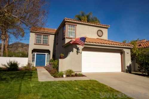 2310 Fallbrook Pl, Escondido, CA 92027-6738