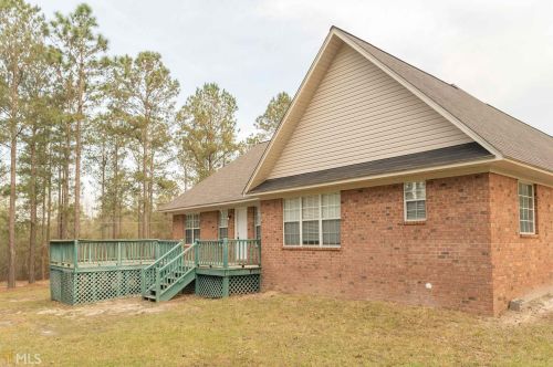 802 King Arthur Dr, Statesboro, GA 30458-7202