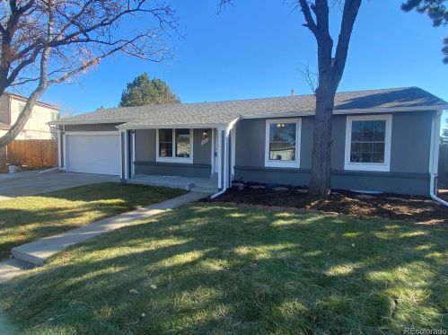 14844 Radcliff Pl, Denver, CO 80015-1323