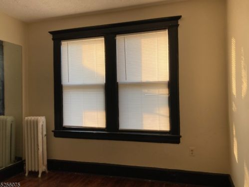 44 Burnett Ave, Maplewood NJ  07040-2917 exterior
