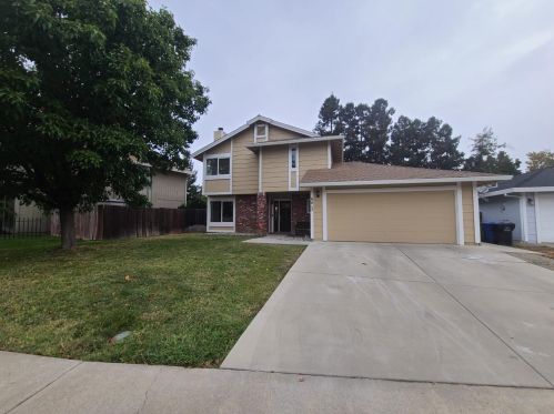 6813 Fall Breeze Ct, Elk Grove, CA 95758-5014
