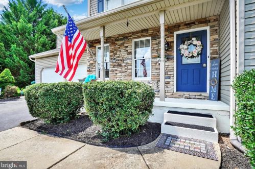 643 Leaf St, York, PA 17404-7802