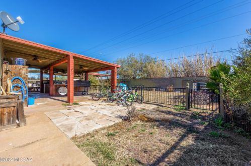 8750 Nogales Hwy, Tucson, AZ 85756-8412