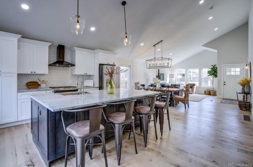 7959 Vincennes Way, Englewood CO  80112-3332 exterior