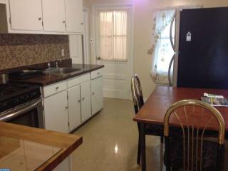 68 Birch Ave, Princeton NJ  08542-3102 exterior