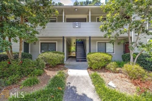 3402 Ivys Walk, Atlanta, GA 30340-4043
