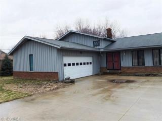 16497 Howe Rd, Cleveland OH  44136-6348 exterior