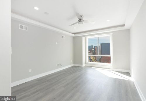 1937 4 St, Philadelphia PA 19140-2417 exterior