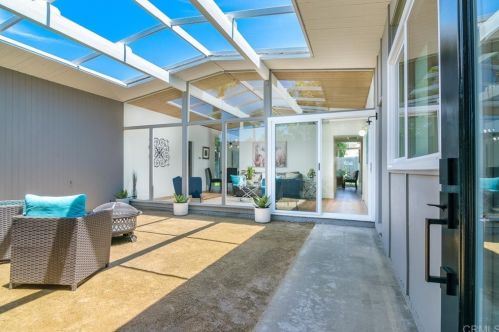 144 Frontier Dr, Oceanside, CA 92054-3829