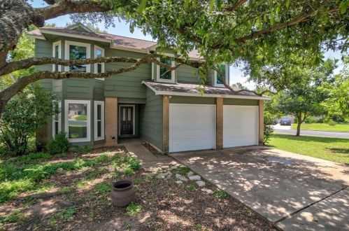 6400 Avery Island Ave, Austin, TX 78727-6901