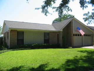 2970 Jenny Dr, Sugar Land TX  77479-1613 exterior