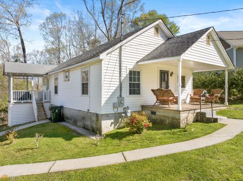 61 Edwards Pl, Toccoa, GA 30577-6640