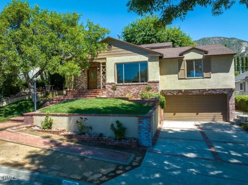 3355 Burritt Way, Glendale, CA 91214-1235