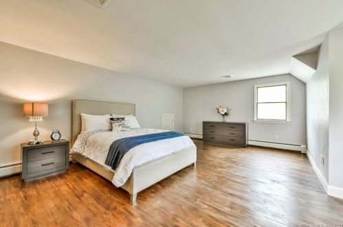 195 Orchard Hill Dr, Wapping CT  06074-3022 exterior