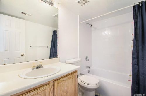 4476 Dunkirk Way, Denver CO  80249-6560 exterior