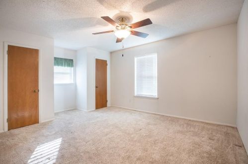 6208 Bellhurst Ct, Fort Worth TX  exterior