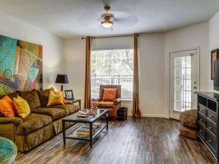 6301 Almeda Rd, Houston TX  77021-1056 exterior