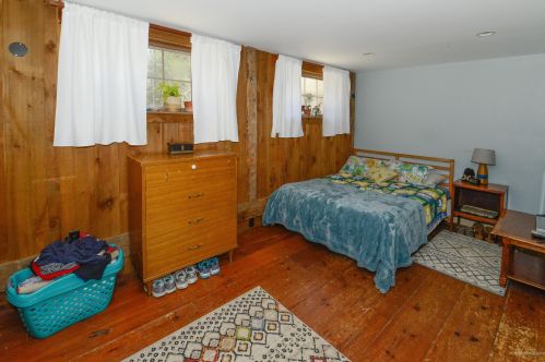 104 Webbs Mills Rd, Frye Island ME  04071-6316 exterior