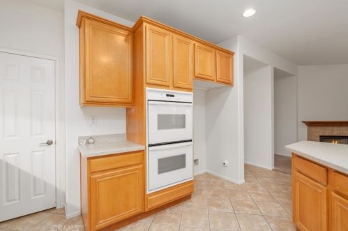 8602 Hayloft Pl, Riverside CA  92508-7145 exterior