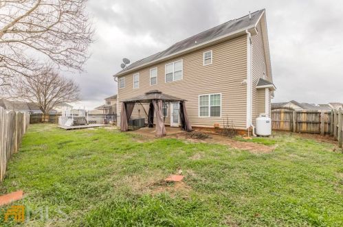 302 Meyers Lake Dr, Warner Robins GA  31088-2120 exterior