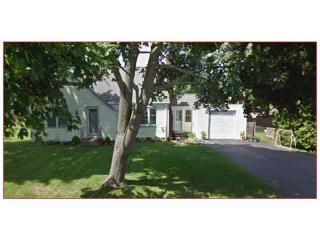 6 Tucker Rd, Smithfield, RI 02828-2208