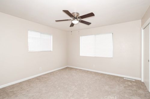 1220 Minaret Ave, Turlock CA  95380-5528 exterior