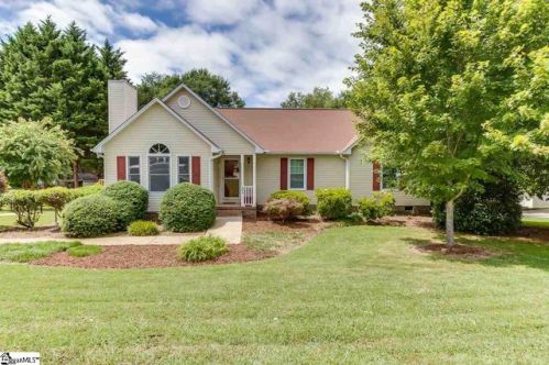 102 Mikenah Ct, Easley, SC 29640-7759