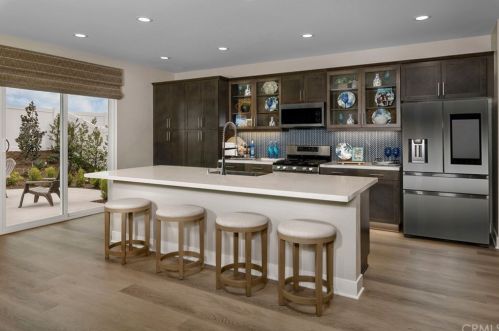 707 Lila Ct, San Jacinto, CA 92582-4215